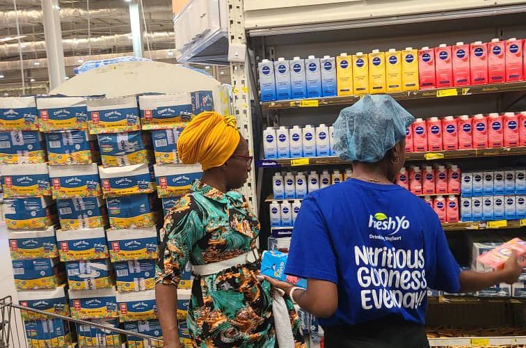 FRESHYO IN-STORE SAMPLING 2